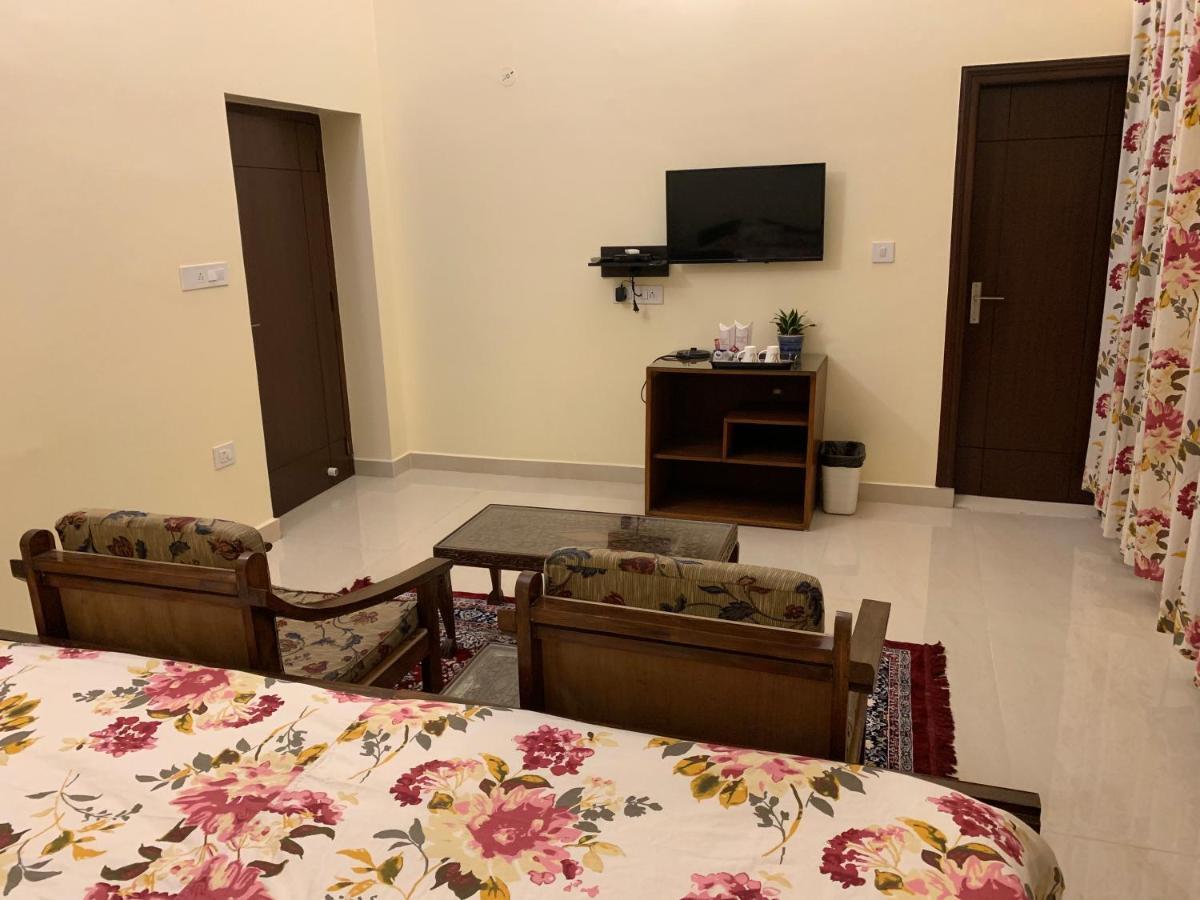 Camellia Luxury Homestay Jaipur Dış mekan fotoğraf